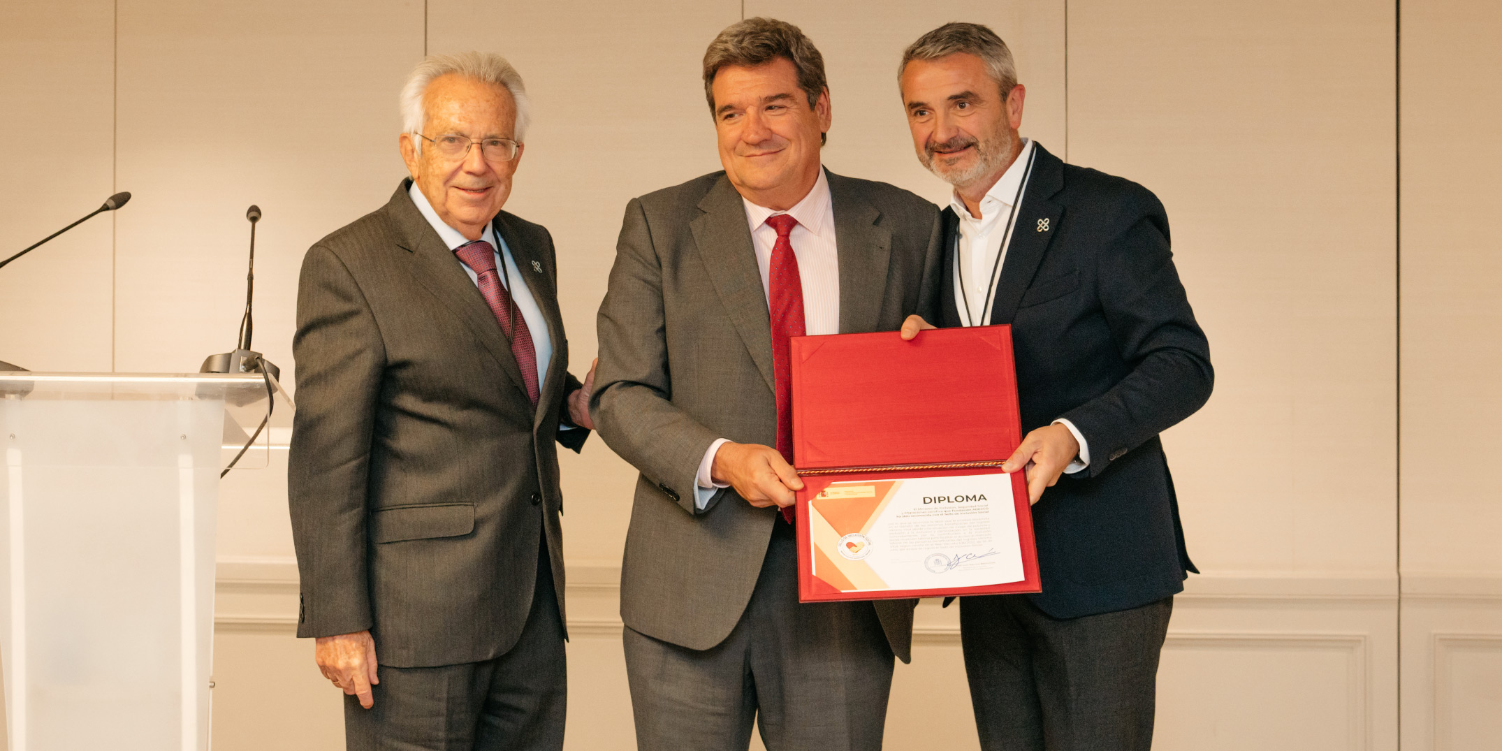 El distintivo creado por Inclusión para que las empresas apoyen a los beneficiarios del IMV no despega