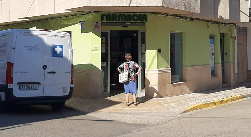 La venta de medicamentos a no residentes en Castilla-La Mancha creció durante el estado de alarma a niveles solo vistos en verano