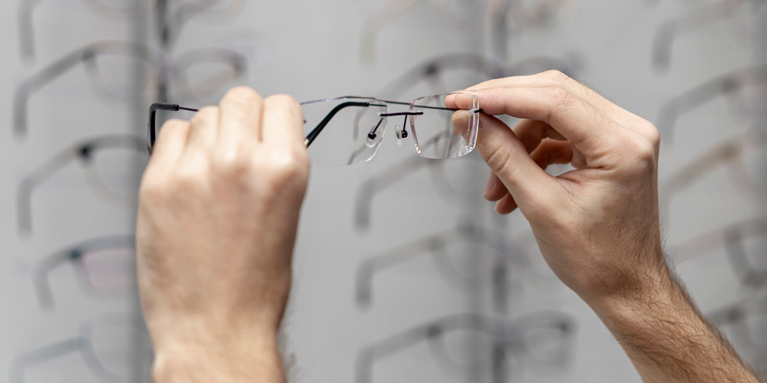 Las claves de la ayuda de 100 euros para gafas y lentillas de menores de hasta 16 años